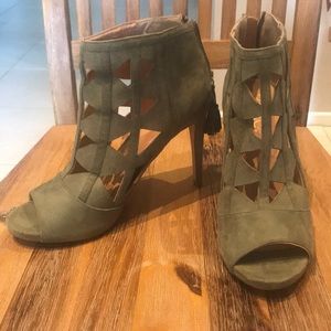 Suede peep toe heels NWOT